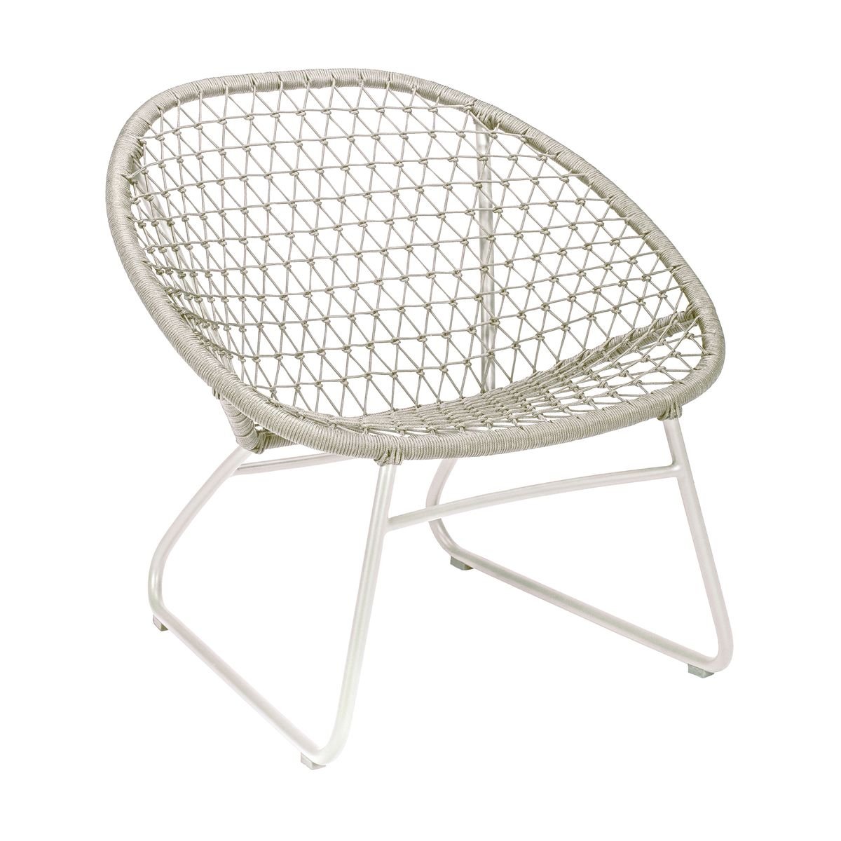 Fauteuil en polypropylène et pieds en métal, BAO BAO taupe, NOW'S HOME