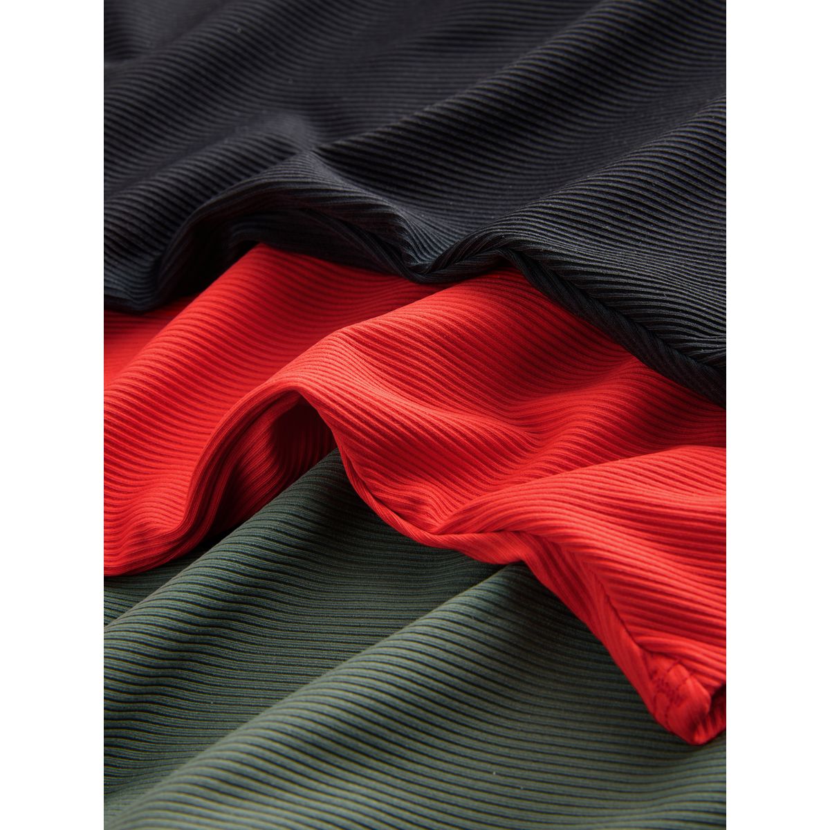 Maillot de bain à encolure carrée, lot 3 rouge/vert kaki/noir côtelé, NEXT