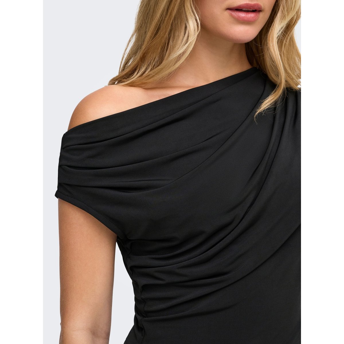 Top Asymétrique black 1, JDY