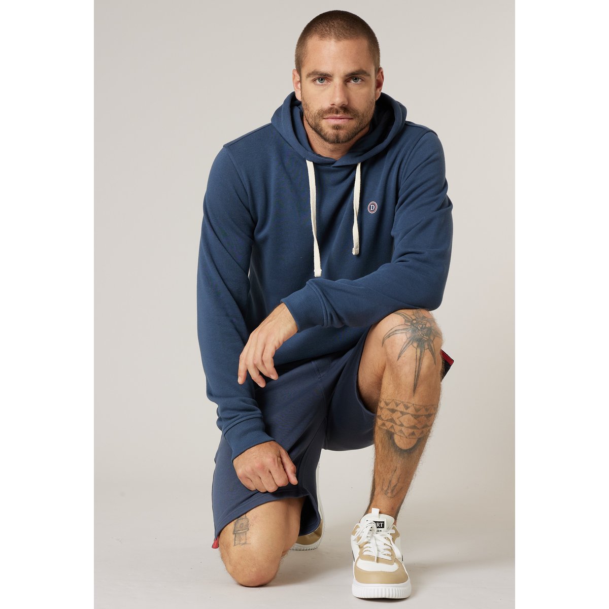 Sweat à capuche homme en coton mélangé KAI indigo, DEELUXE