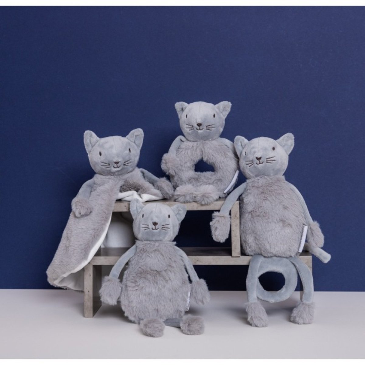 Doudou Cape Marionnette Oscar le Chat 30x30CM gris, PIOUPIOU ET MERVEILLES