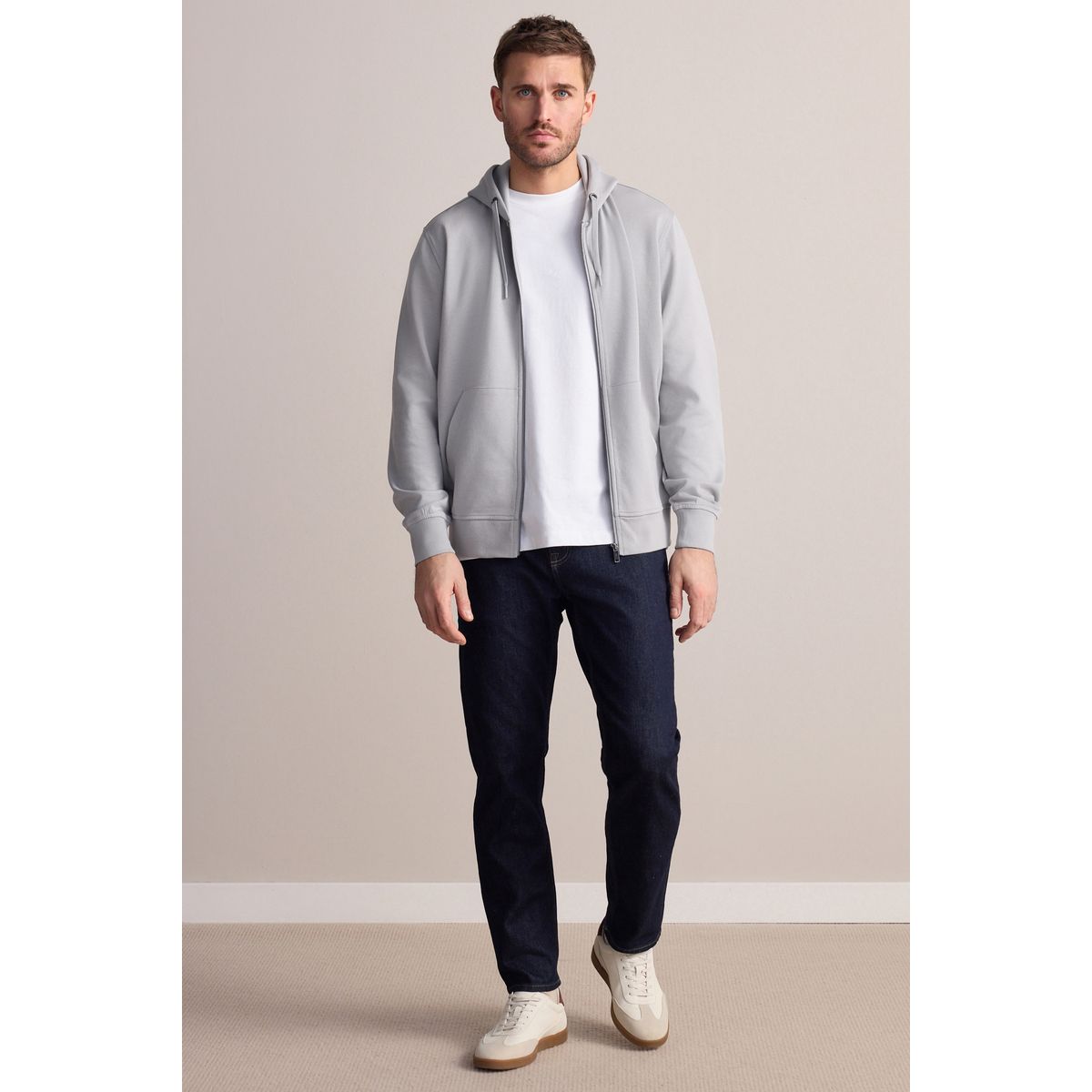 Sweat à capuche zippé en modal doux Signature gris glacé, NEXT
