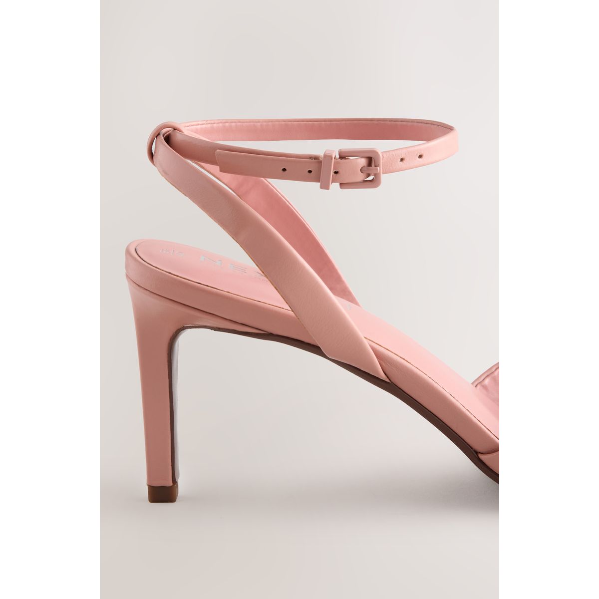 Sandales ouvertes en cuir rose, NEXT