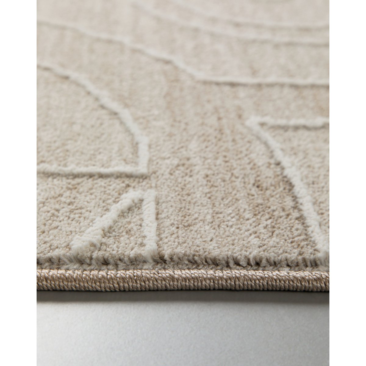 WECONhome Beatle-B par Esprit, tissé machine, tapis poils courts, motif graphique avec effet relief, certifié OEKO-TEX® , Beatle-B beige multicolore, ESPRIT