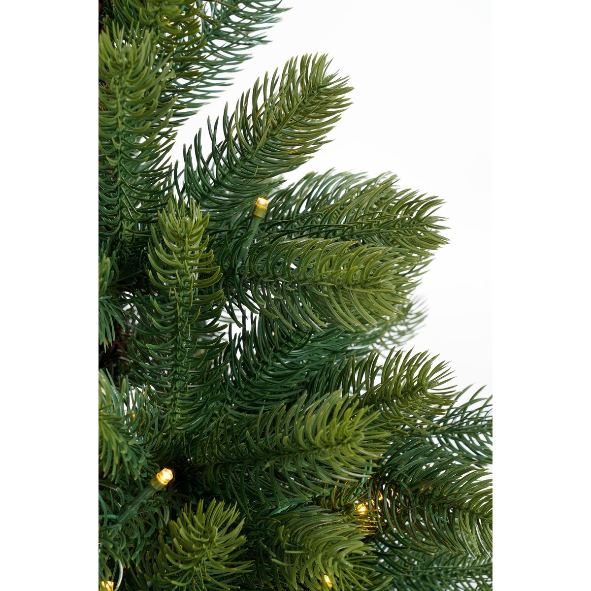 Lot de 2 sapins de Noël et 1 couronne d’extérieur avec LED NAGOYA blanc, BLACK BOX TREES