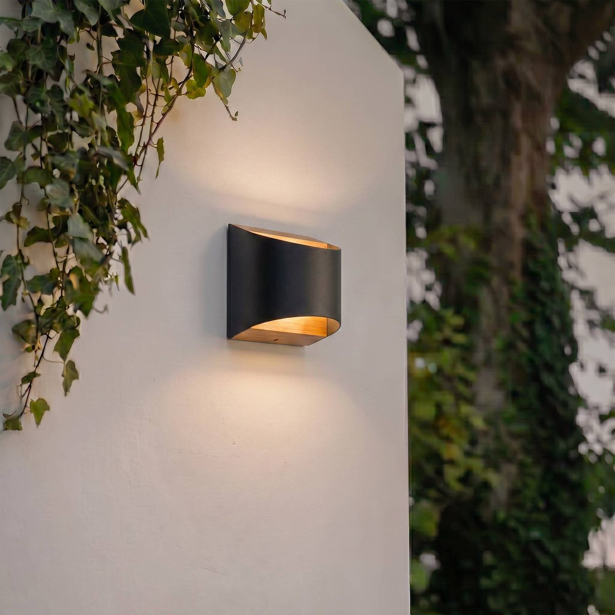 Applique extérieure en aluminium moderneLED noir, bois clair, LINDBY
