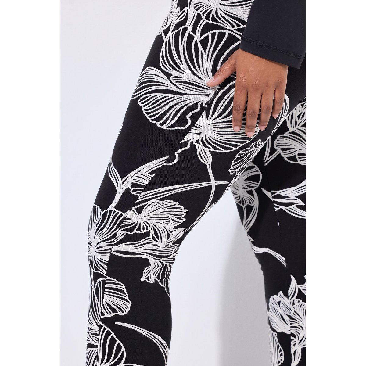 Legging imprimé floral noir, ULLA POPKEN