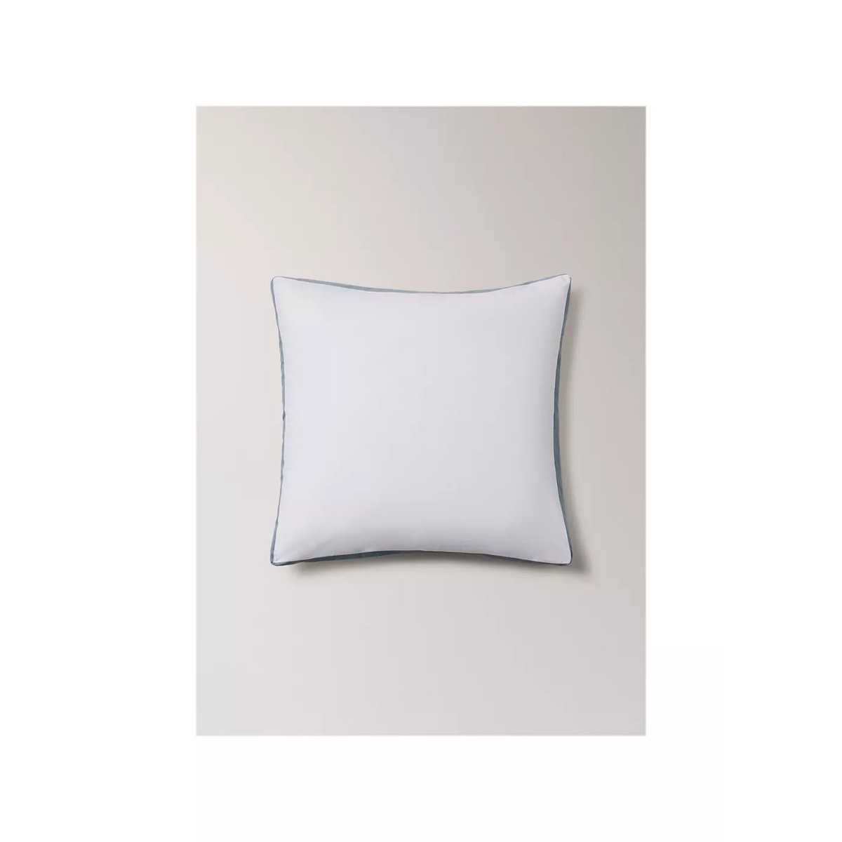 Deux taies d’oreiller en coton percale 200 fils avec bords en satin 60x60 cm bleu, MANGO HOME