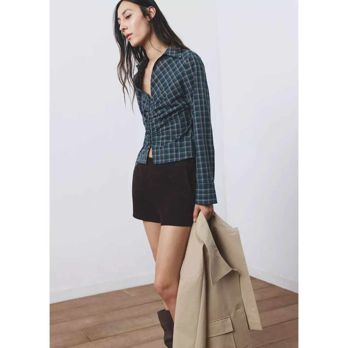 Blouse à carreaux et fronces bleu, MANGO