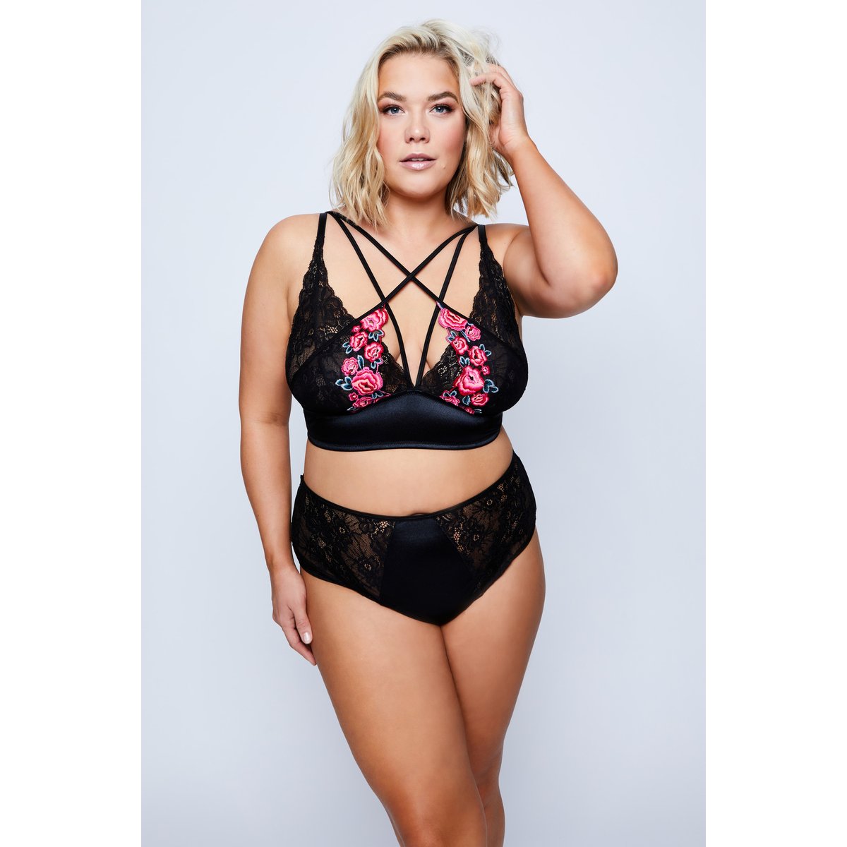 Bralette, roses brodées noir, ULLA POPKEN