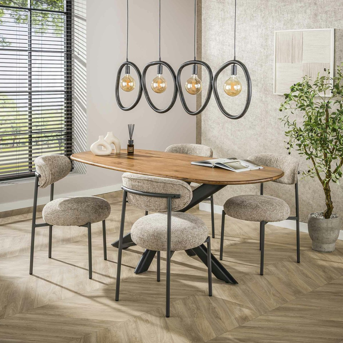 Suspension de cuisine noire – 4 galets en métal TRIBECA noir, PIER IMPORT