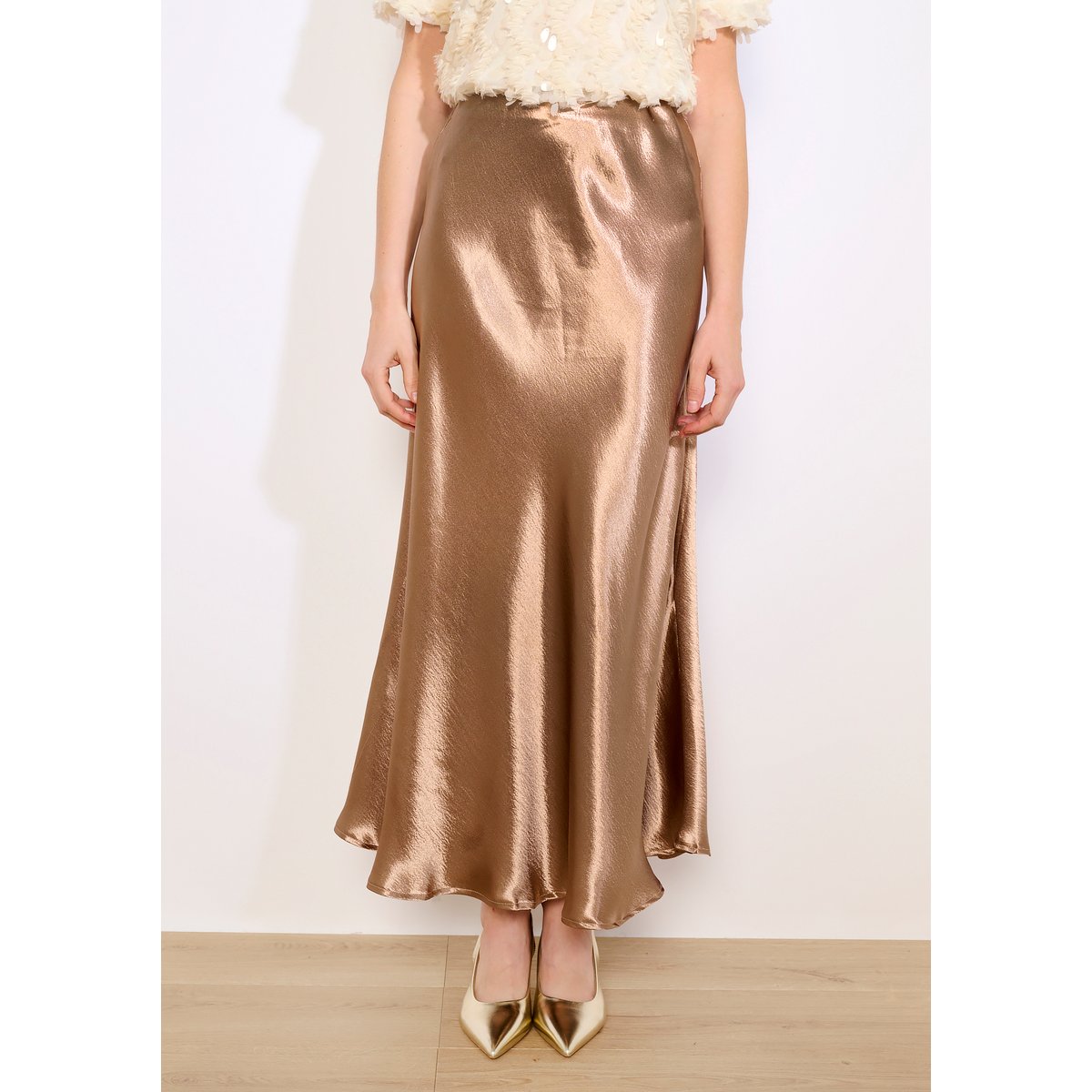 Jupe satinée fluide clair camel, LOLALIZA