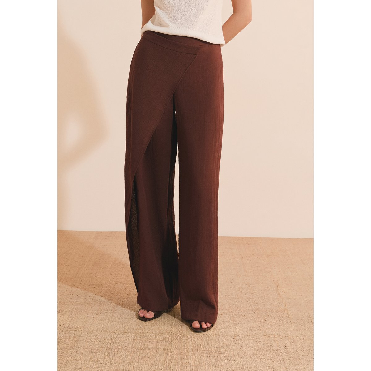 Pantalon large asymétrique PRISCA chocolat, ETAM
