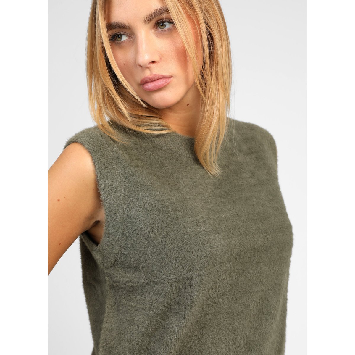Pull NASSOU noir, AN'GE