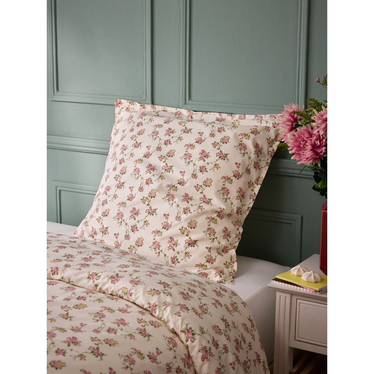 Taie d'oreiller percale de coton "MARGOT" imprimé fleurs, CYRILLUS