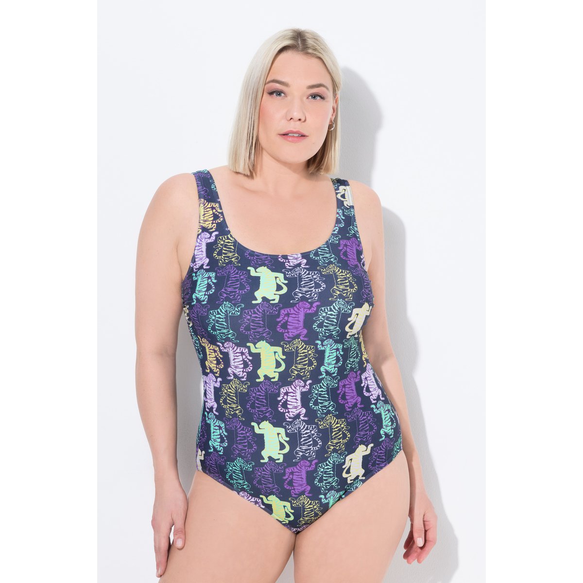 Maillot de bain sans bonnets souples. Motif pétrole foncé, ULLA POPKEN