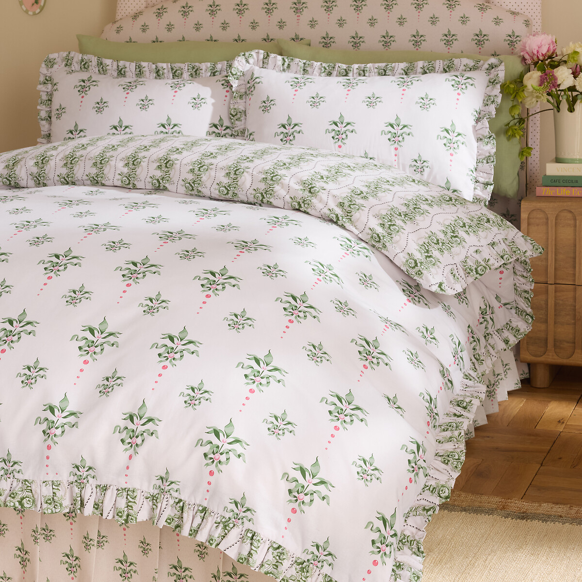 Cath Crest Floral Reversible Cotton Duvet Cover and Pillowcase Set green, CATH KIDSTON