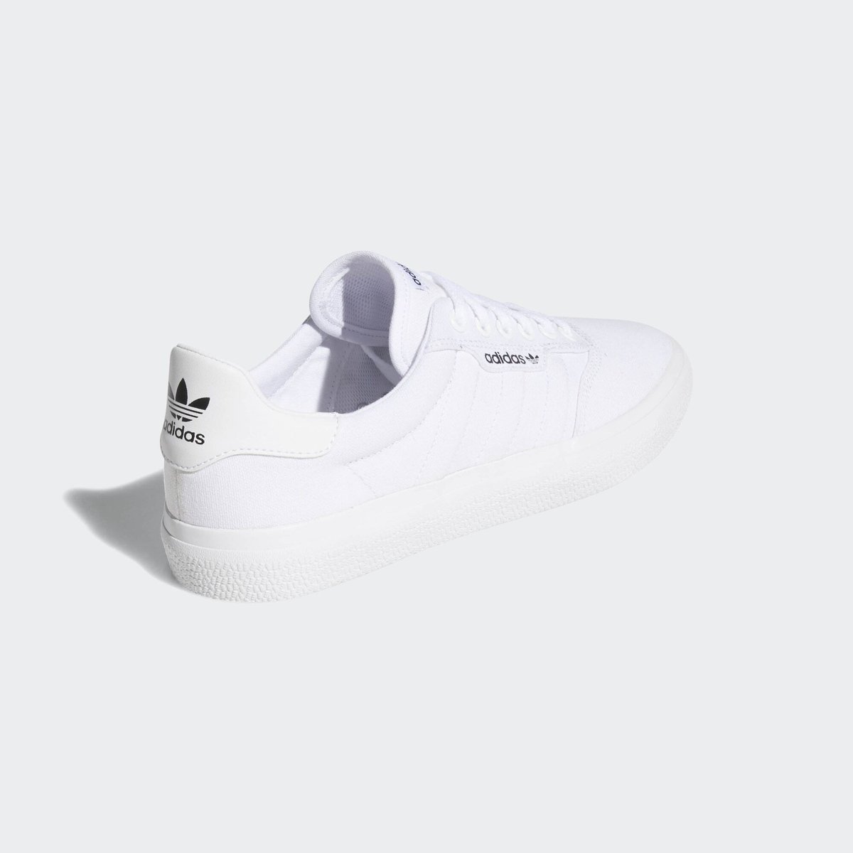 Baskets 3MC cloud white / cloud white / gold met., adidas Originals