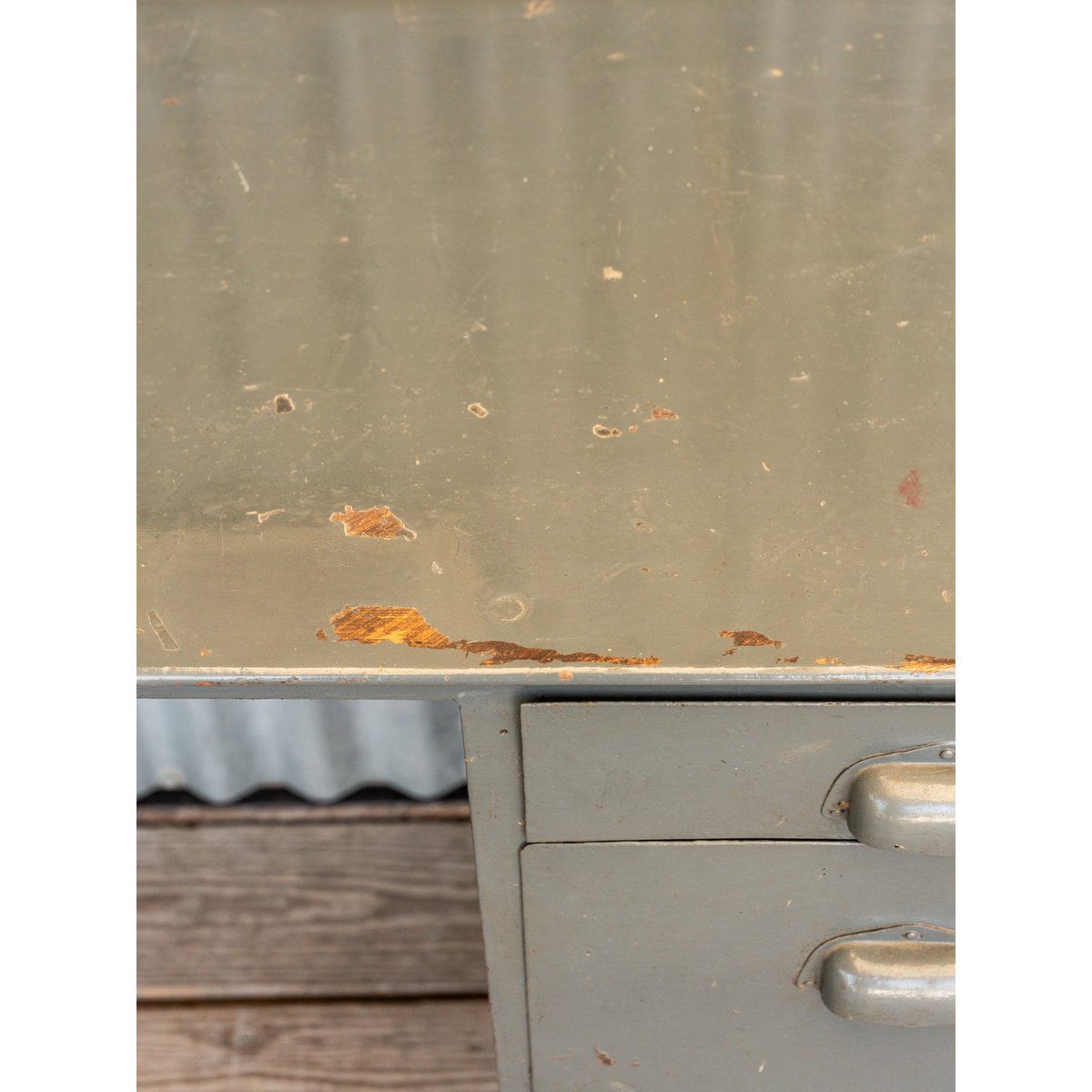 Bureau en métal gris Yvan N°540 - Bon état gris, DEBONGOUT