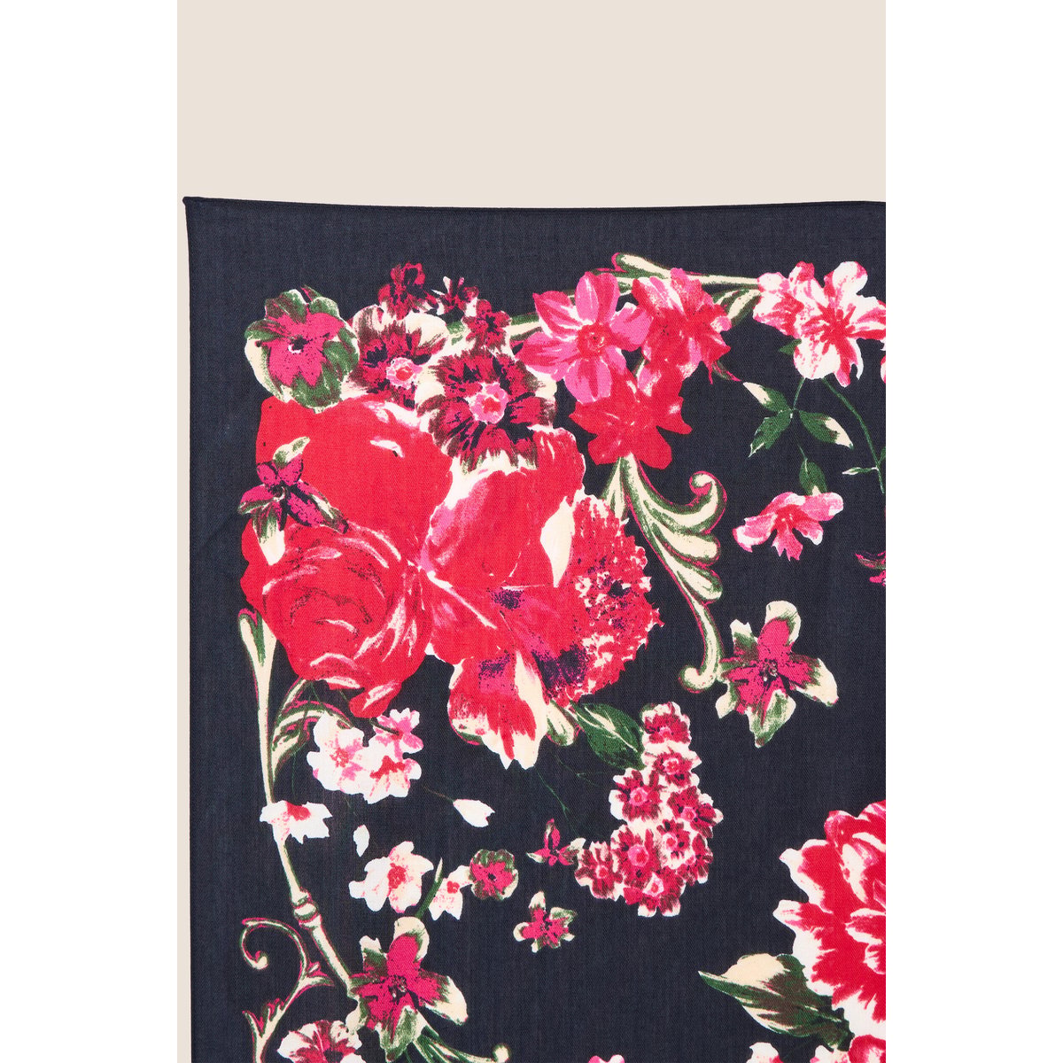 Foulard satiné bleu foncé, BREAL