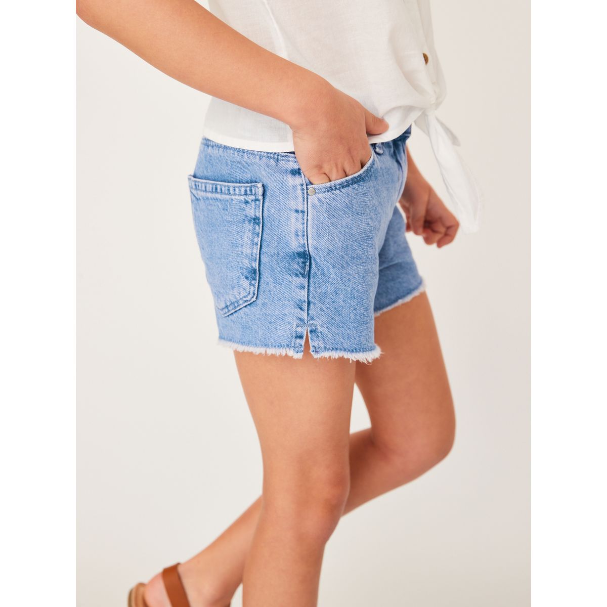Shorts À Bords Effilochés bleu vif, NEXT