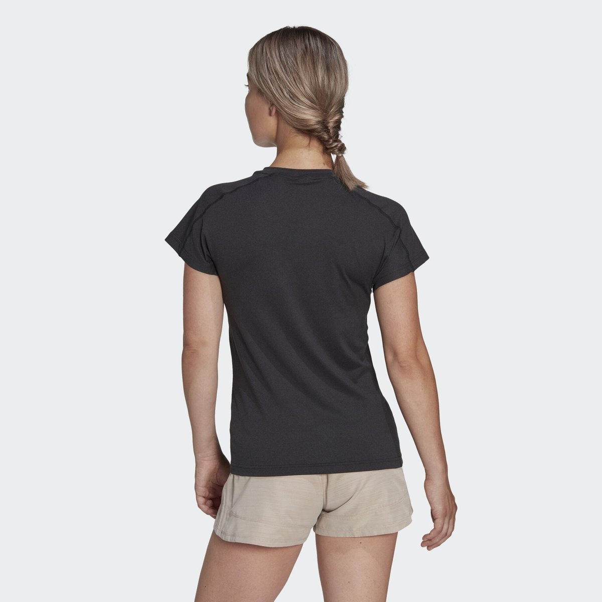 T-Shirt Col En V Logo Minimaliste Aeroready Train Essentials black, adidas Performance