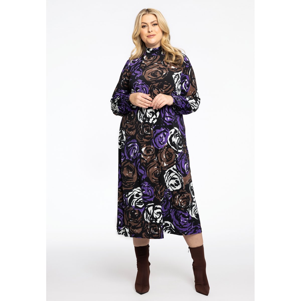 Robe imprimé / imprimée floral noir, YOEK