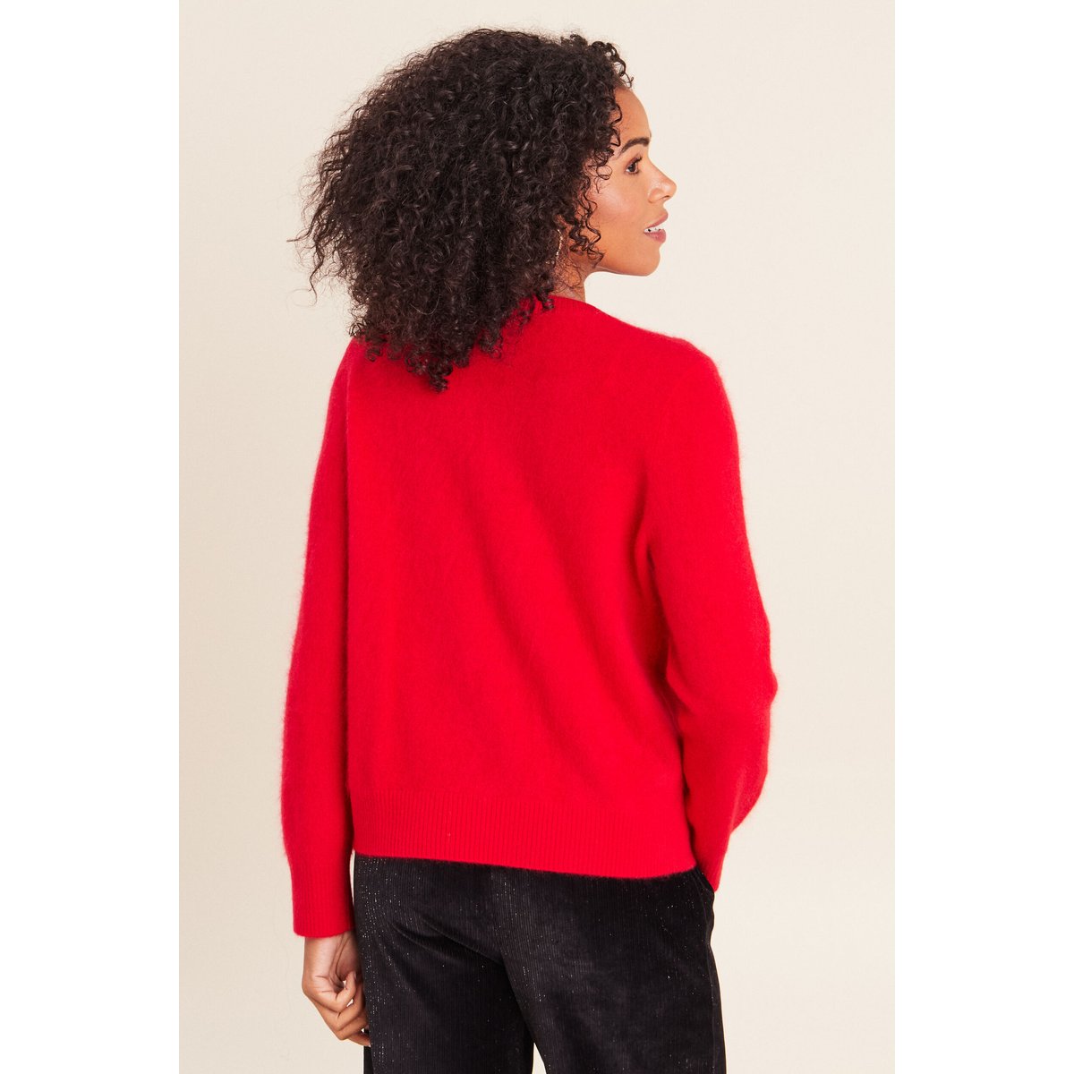 Gilet col rond rouge, BREAL