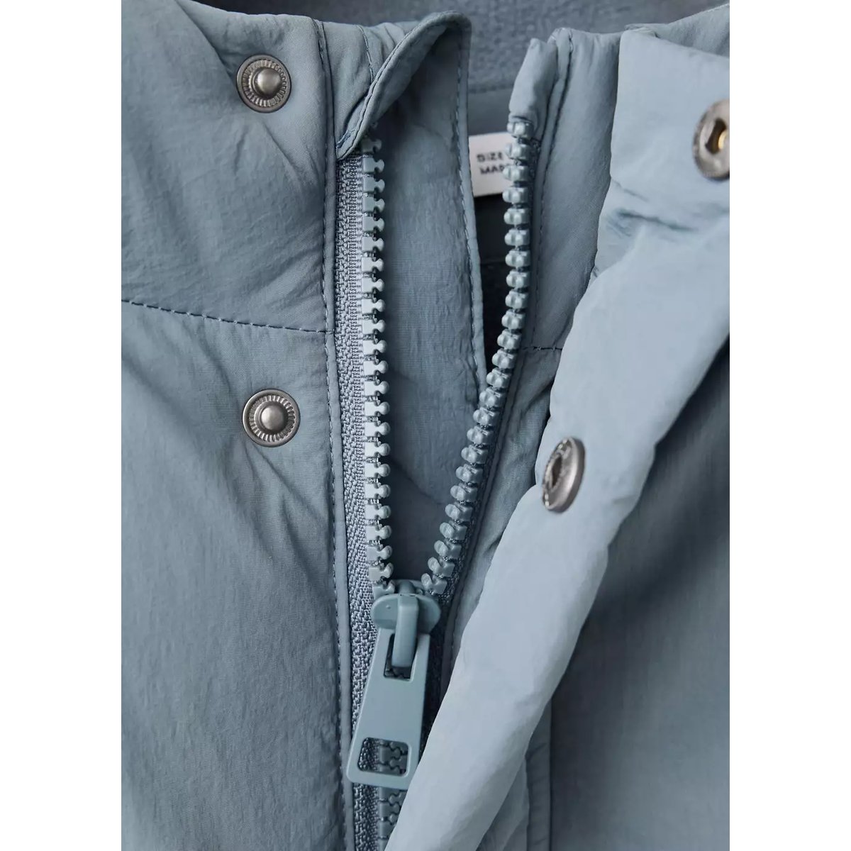 Anorak matelassé à capuche vert forêt, MANGO KIDS