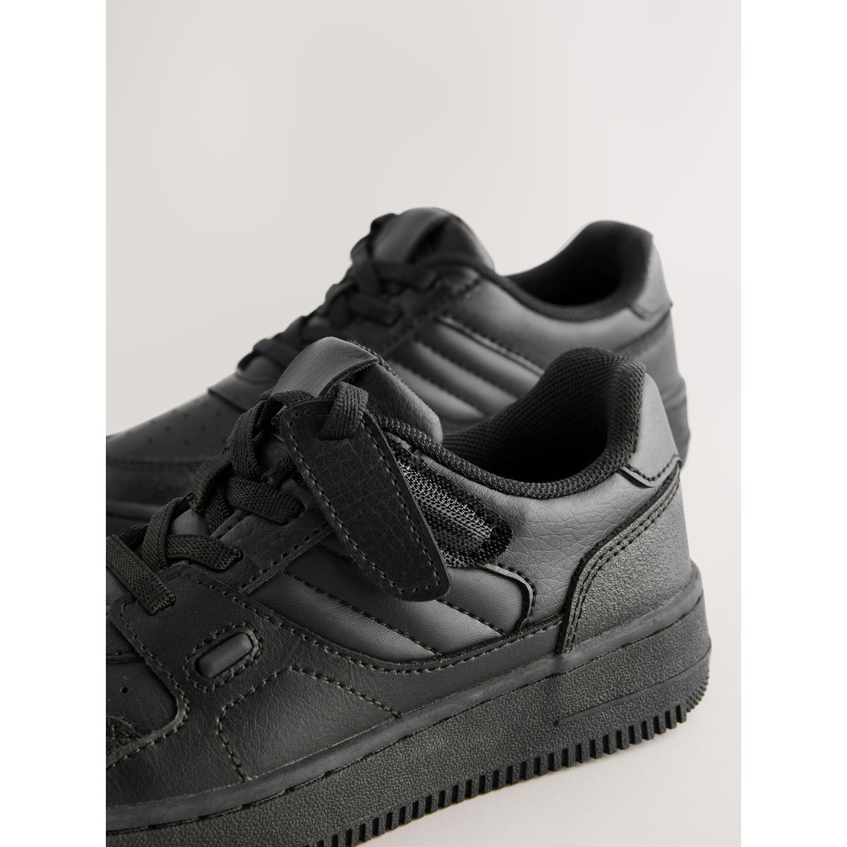 Chaussures en cuir à scratch noir, NEXT