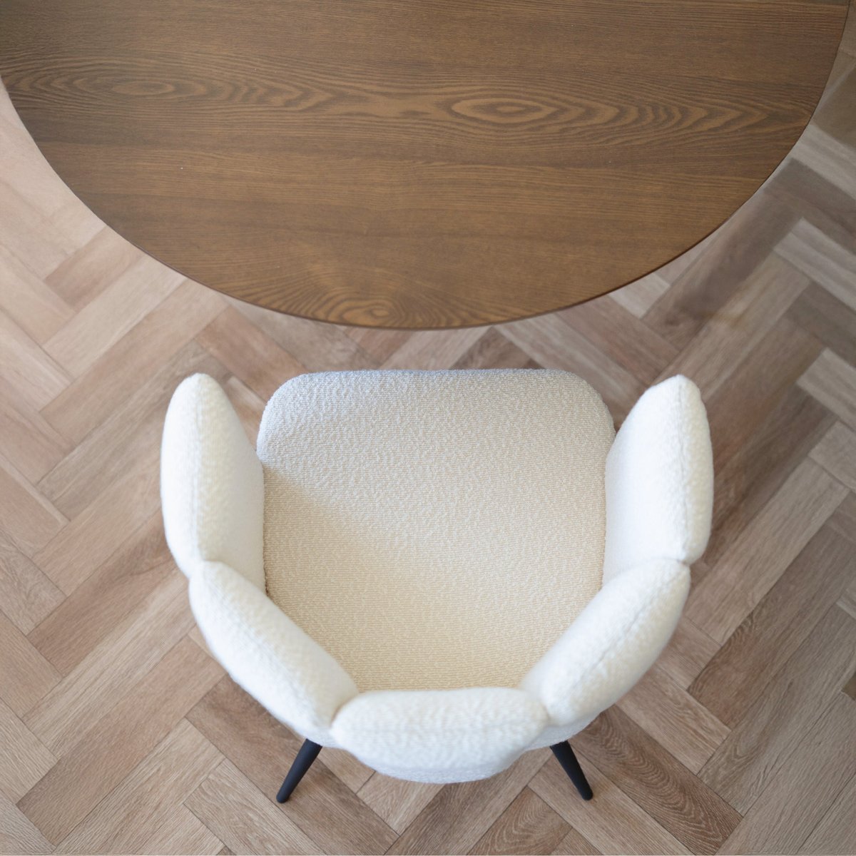 Lot de 2 chaises en tissu bouclé et pieds en métal - COSETTE beige, MAISON PAVANE