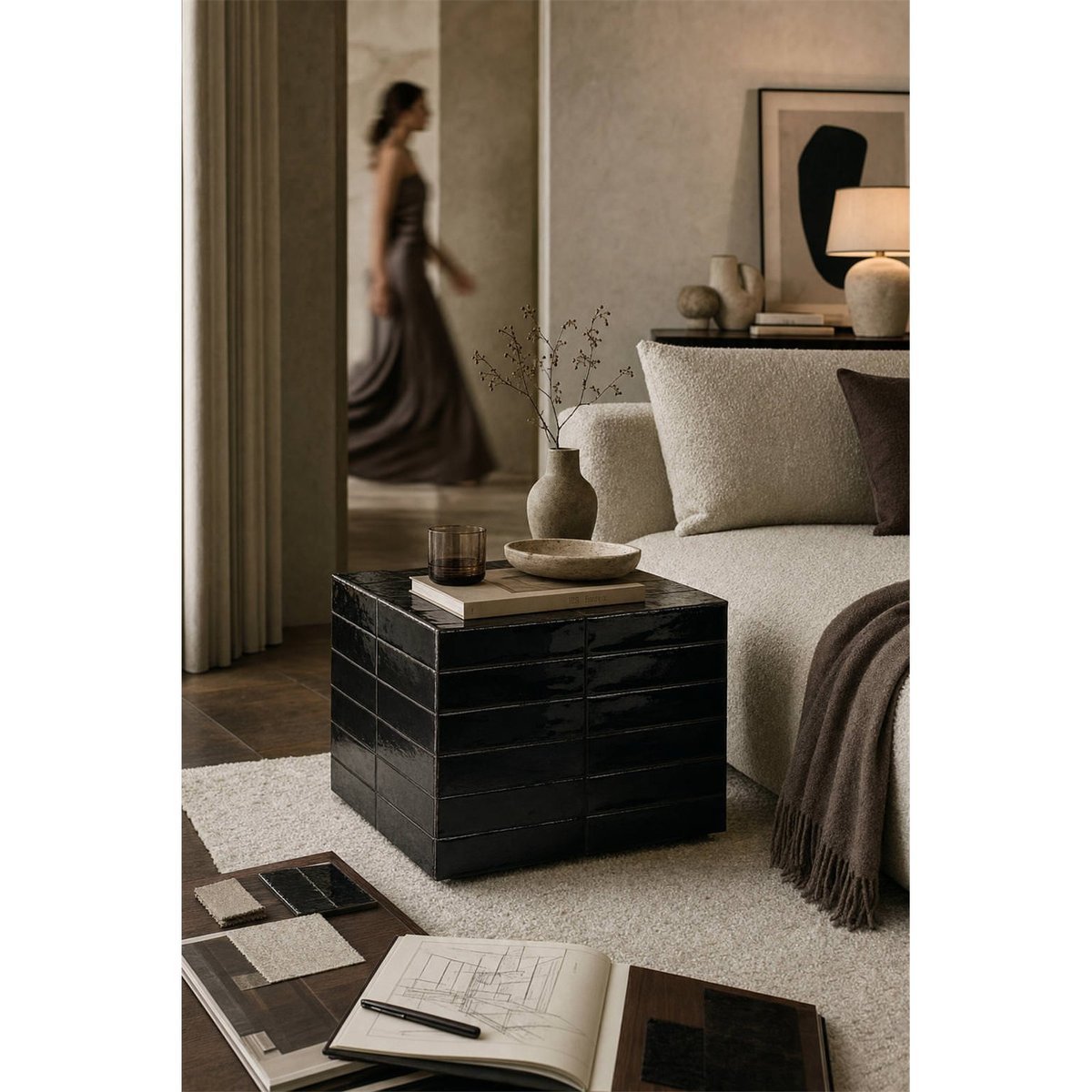 Table d'appoint céramique relief géométrique noir, RECOLLECTION