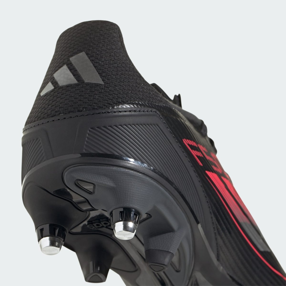 Chaussure F50 League Terrain Gras Chaussure F50 League Terrain Gras core black / iron metallic / lucid red, adidas Performance