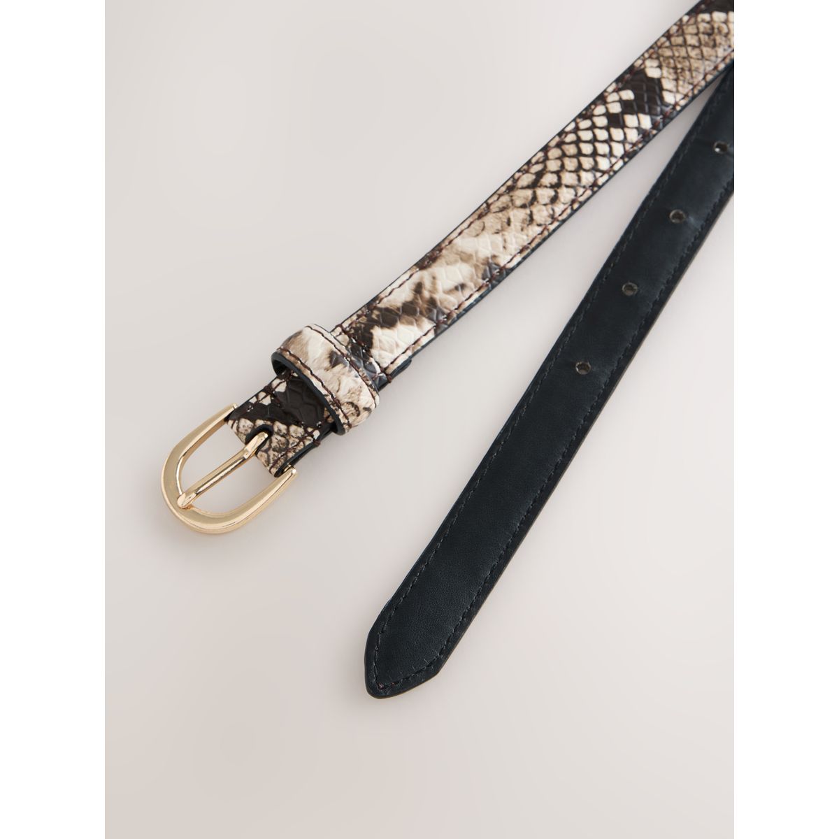 Ceinture fine en cuir effet serpent naturel, NEXT