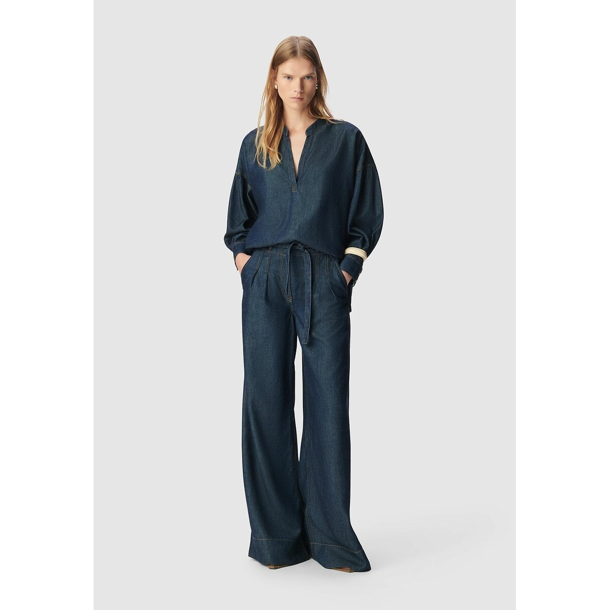 Oversize V-Neck Blouse with Long Sleeves 90002932, IKKS
