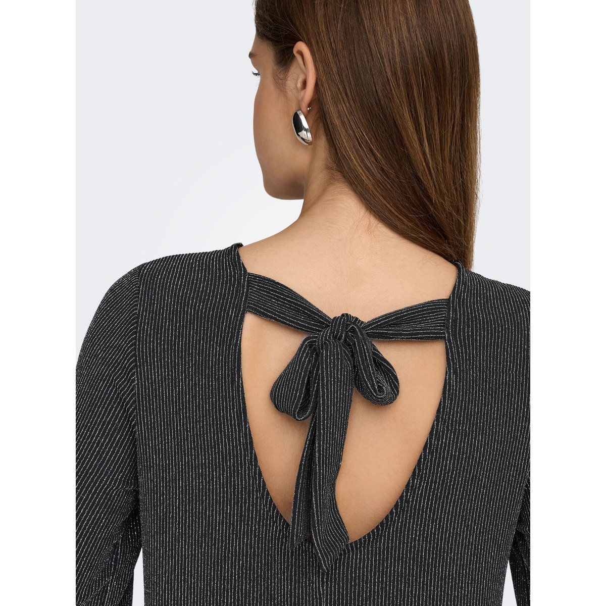 Robe black 1, ONLY
