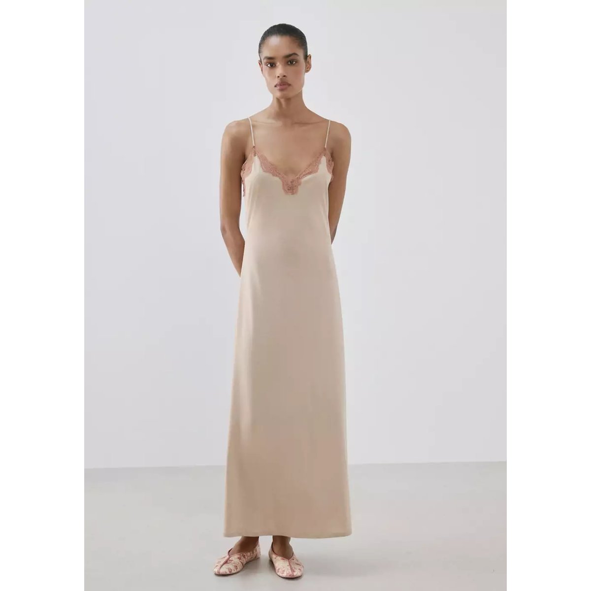 Caftan lyocell coton dentelle rose, MANGO