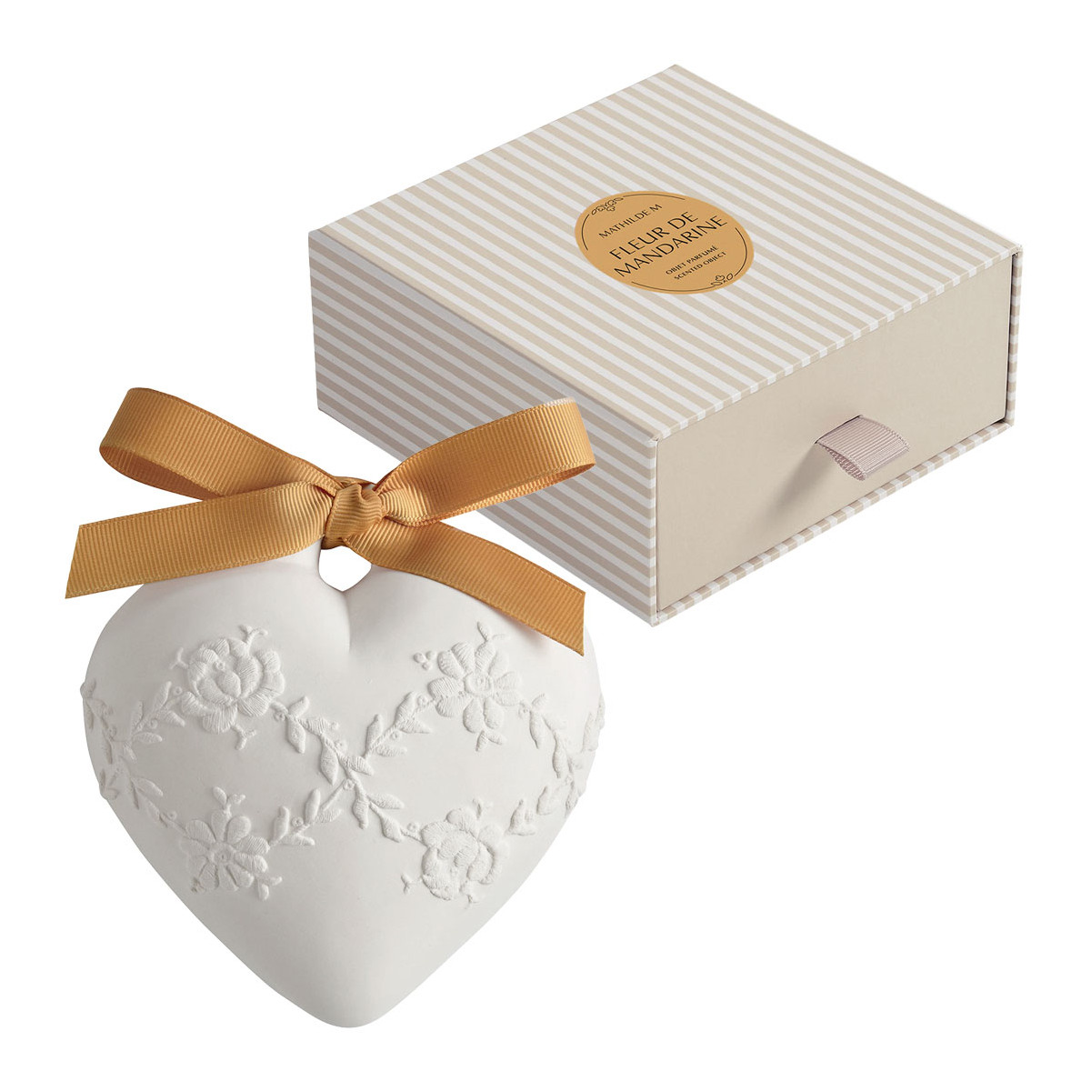 Décor parfumé Grand Cœur brodé - FLEUR DE MANDARINE blanc, MATHILDE M
