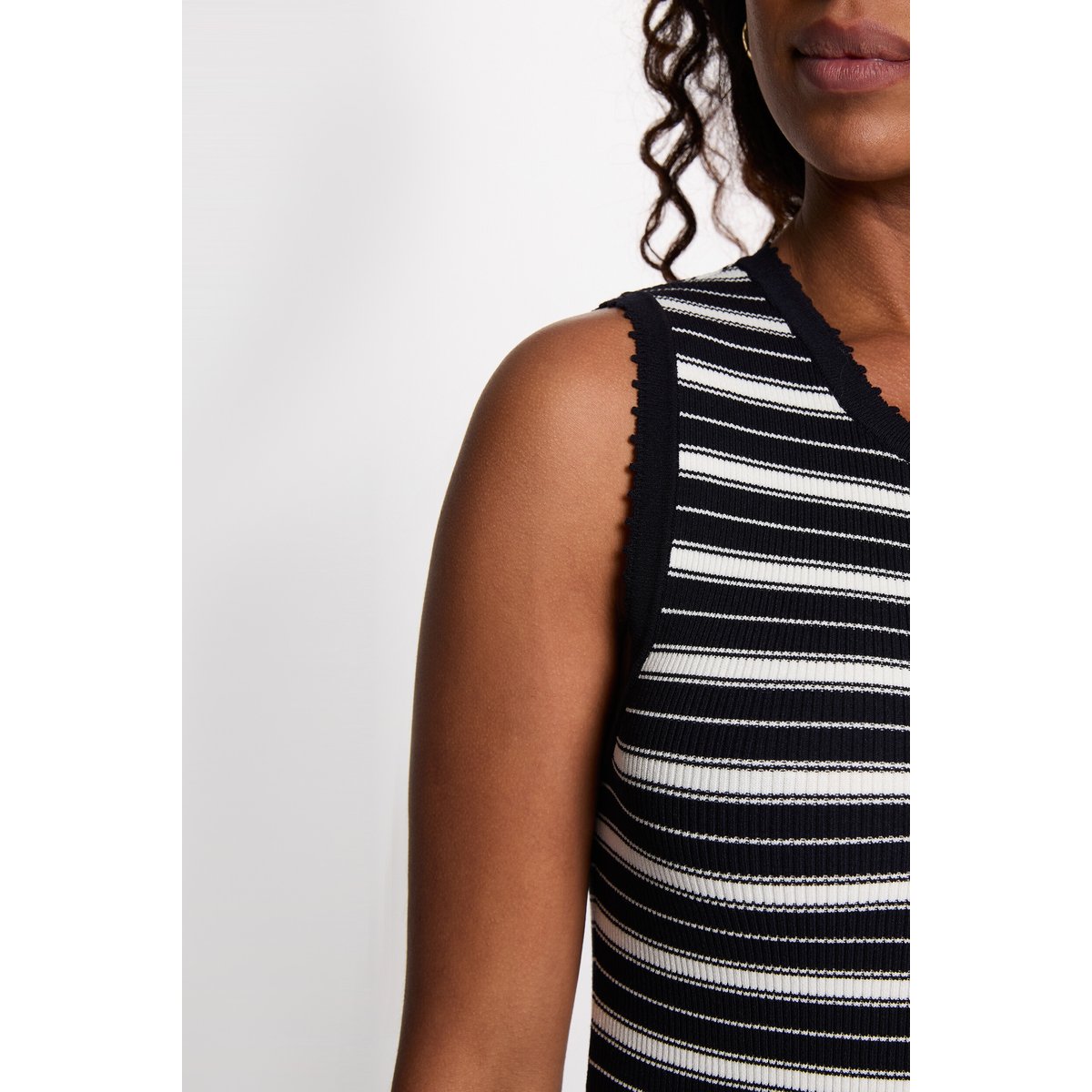 Robe tricot sans manches bleu marine, MORGAN