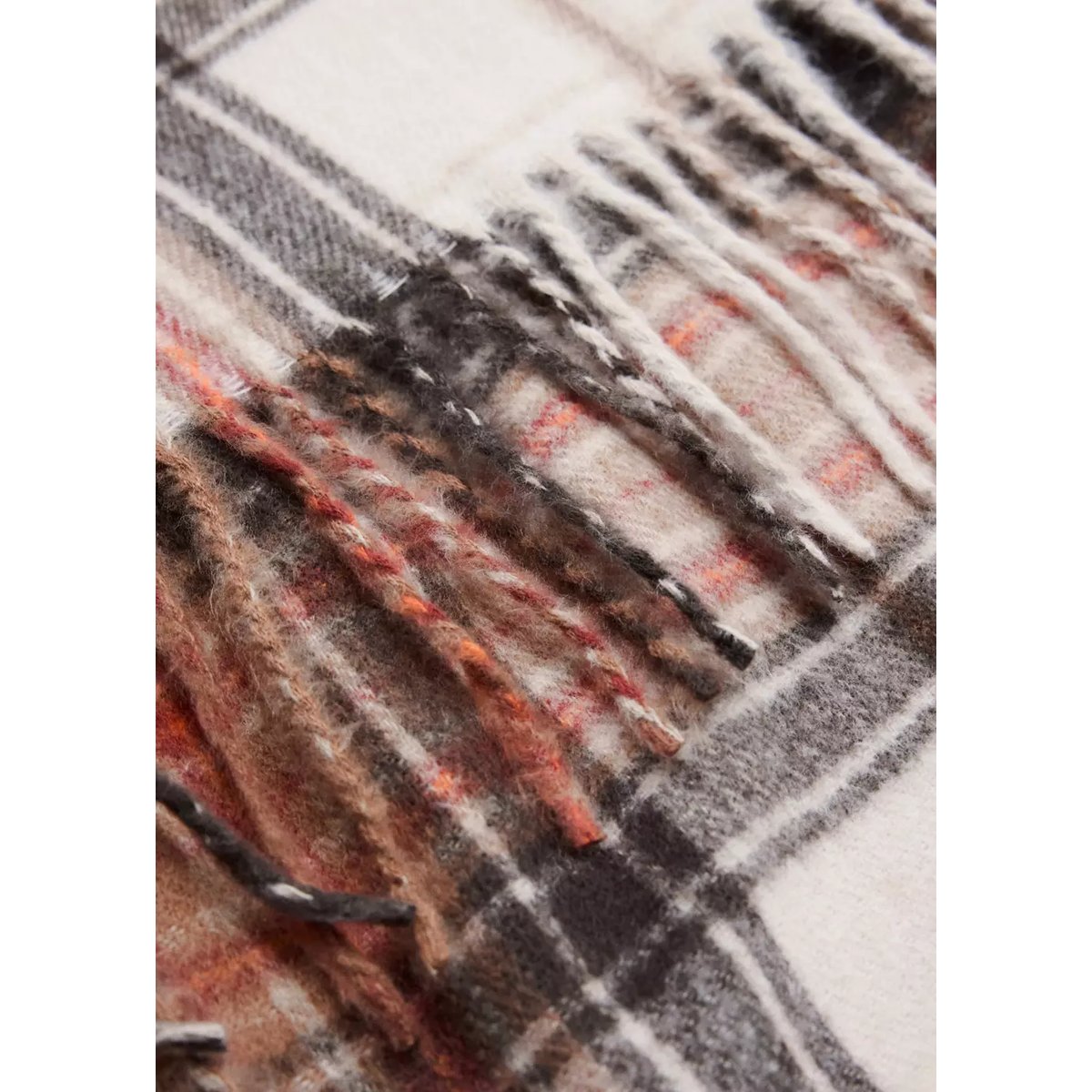 Foulard à carreaux et franges sable, MANGO