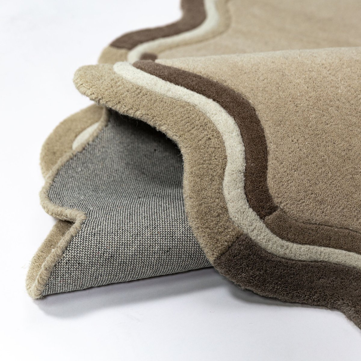 Tapis en laine rond LOIS SCALLOP beige, FLAIR RUGS