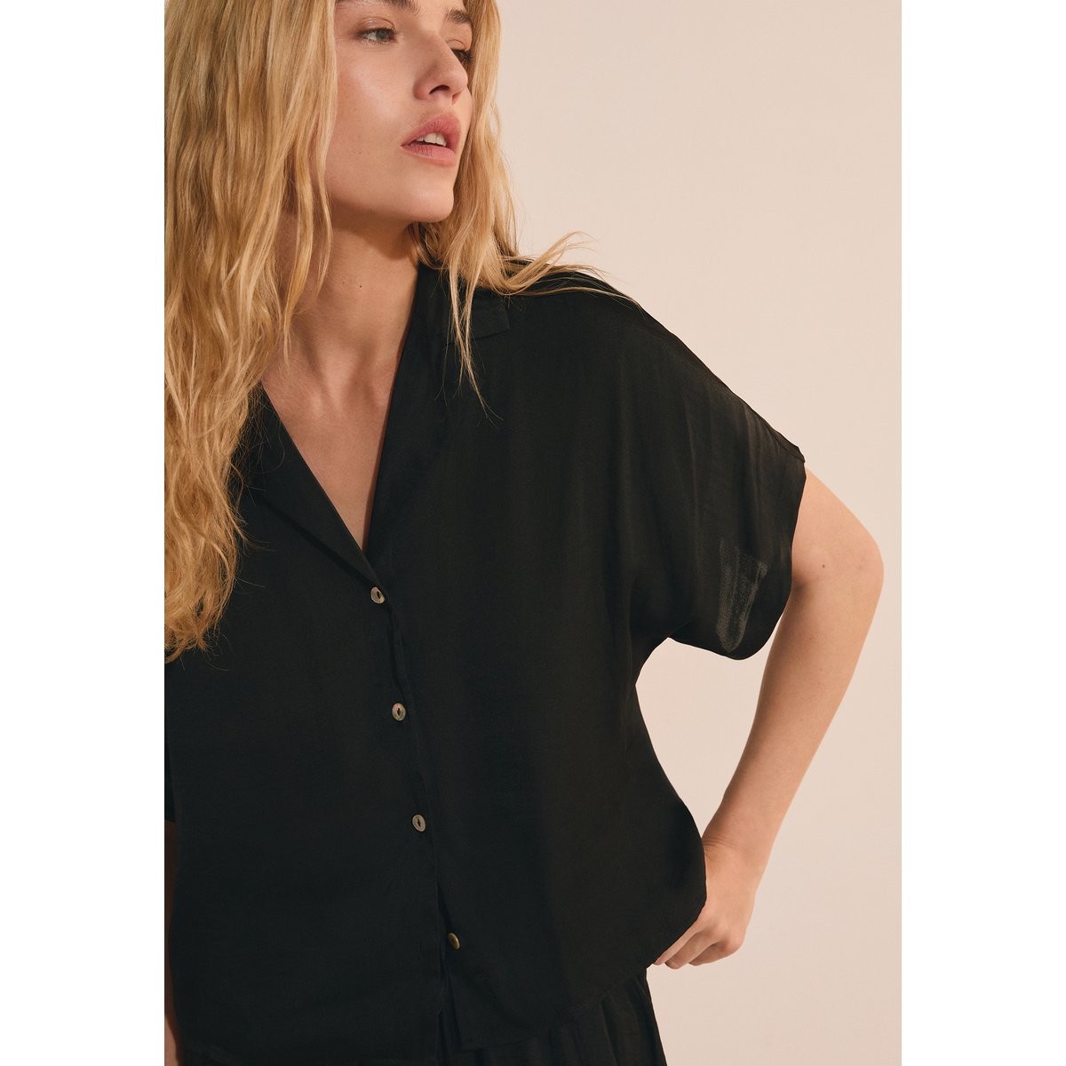 Chemise de pyjama manches courtes satinée CHEETA noir, ETAM