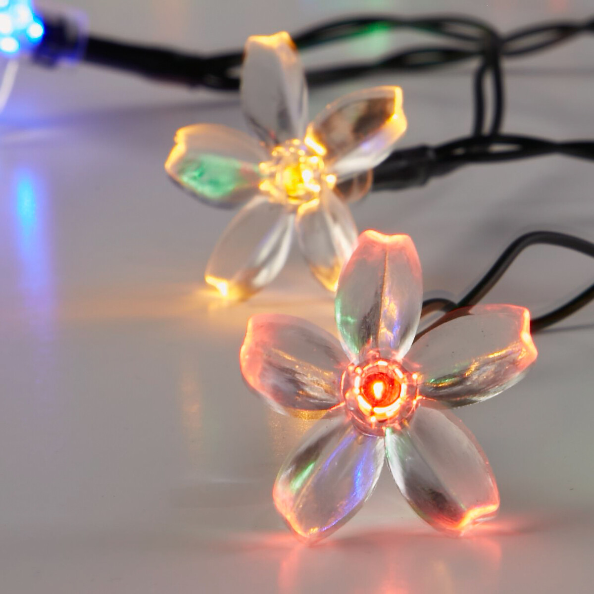 29cm LED Battery Flower String Lights in Multicolour multi-coloured, SO'HOME