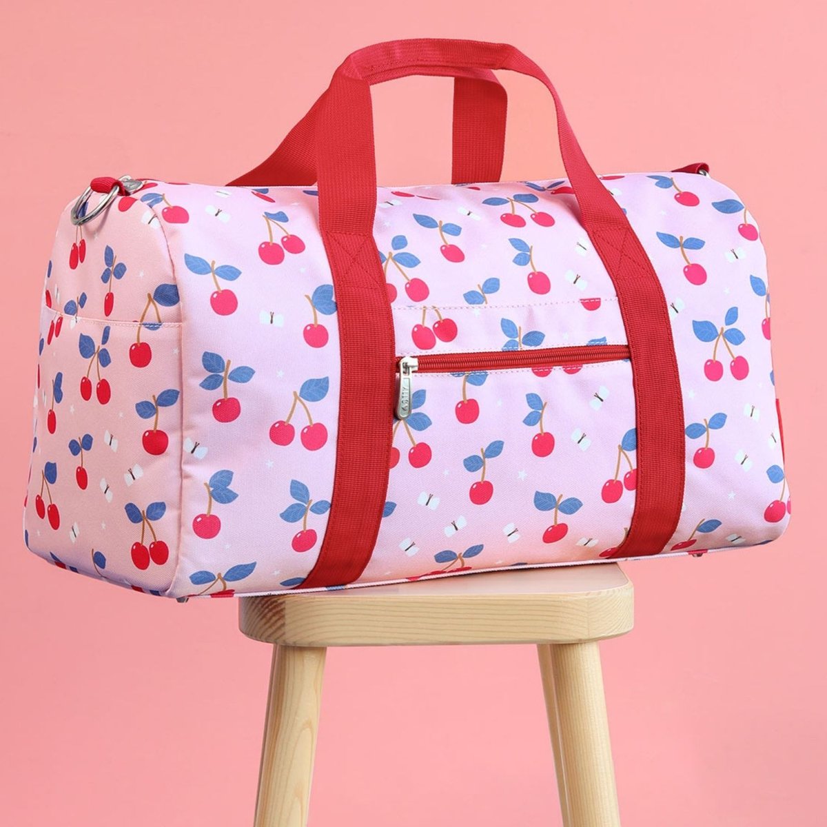 Sac de voyage rose, rouge, violet, A LITTLE LOVELY COMPANY
