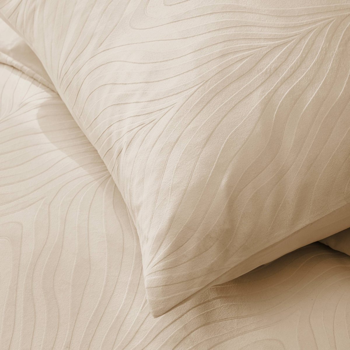 Parure de lit 3 pièces en velours gaufré à motif ondulé housse + taies blanc, DOUCEUR D'INTÉRIEUR