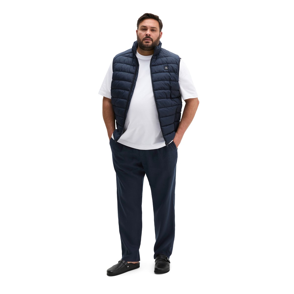 Gilet matelassé regular en qualité recyclée bleu foncé, MARC O'POLO