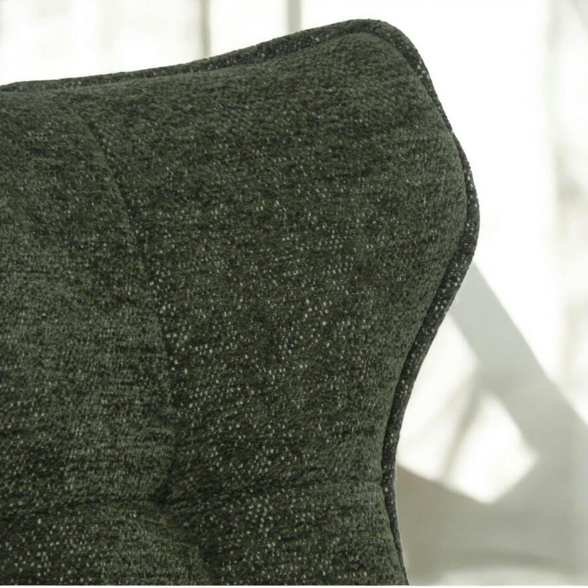 Chaise verte pivotante en velours avec passepoil (lot de 2) LOMBARDIE vert, PIER IMPORT