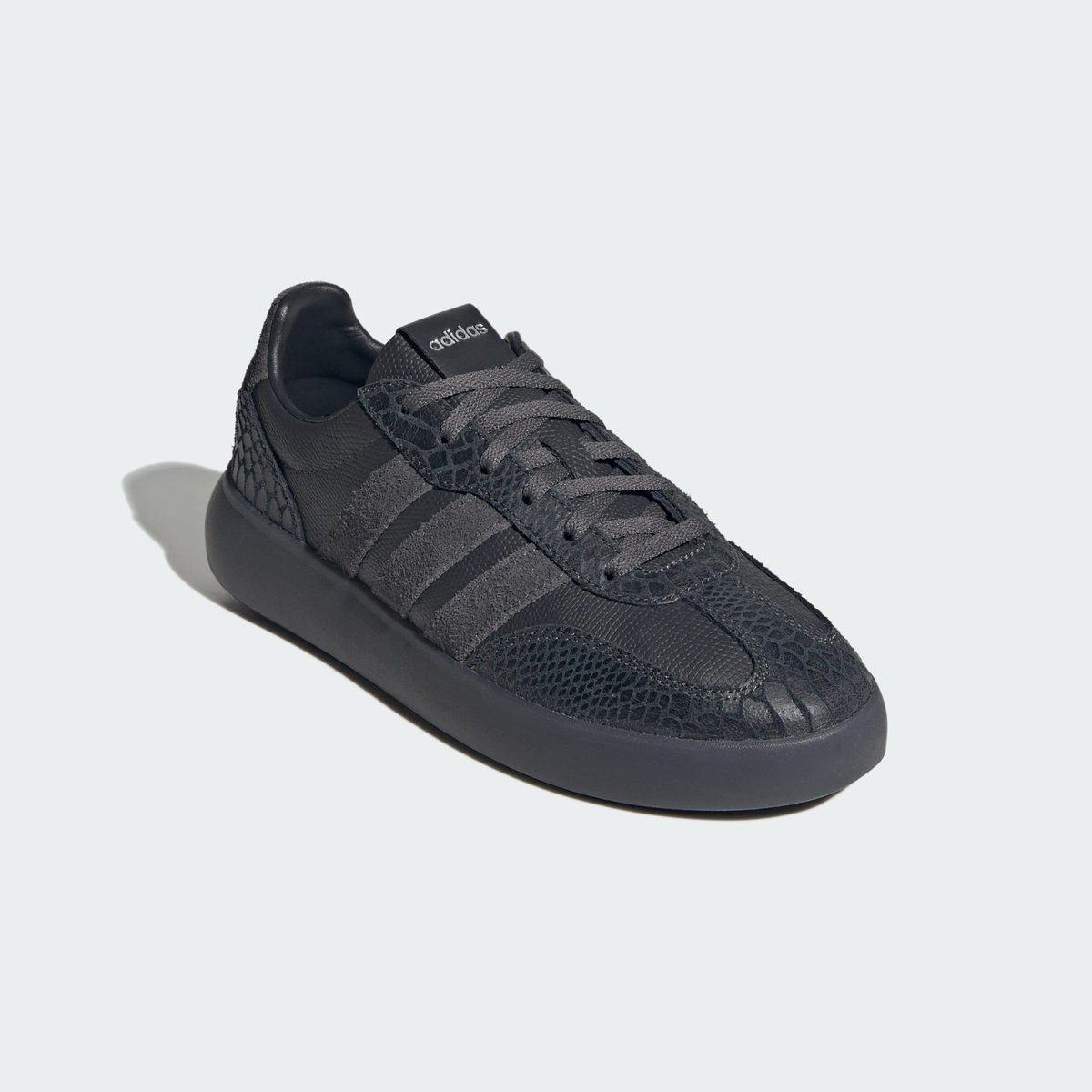 Chaussure Barreda Decode Chaussure Barreda Decode carbon / grey six / silver metallic, ADIDAS SPORTSWEAR