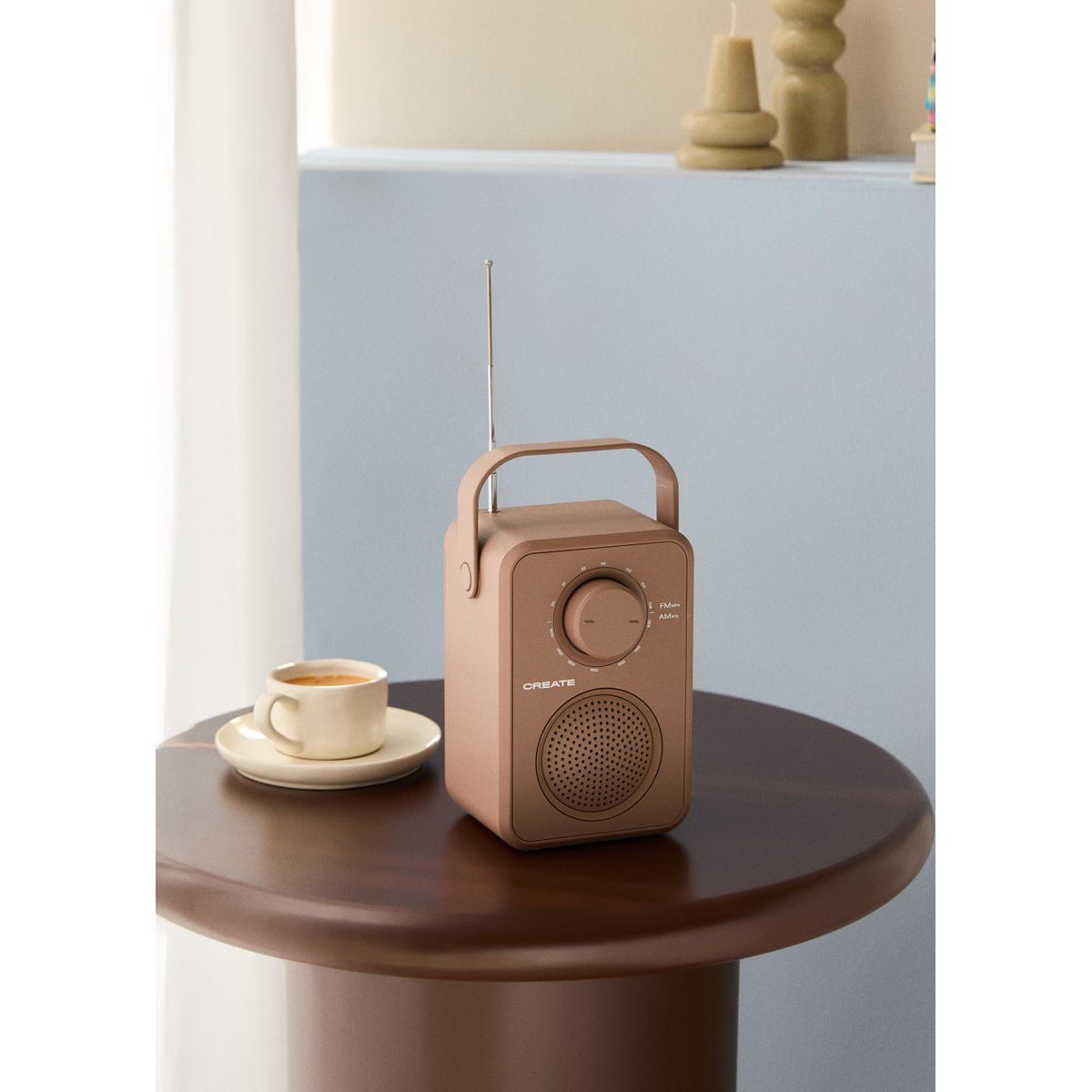 Radio portable AM/FM 5 W avec haut-parleur intégréRADIO SPEAKER STUDIO moka, CREATE
