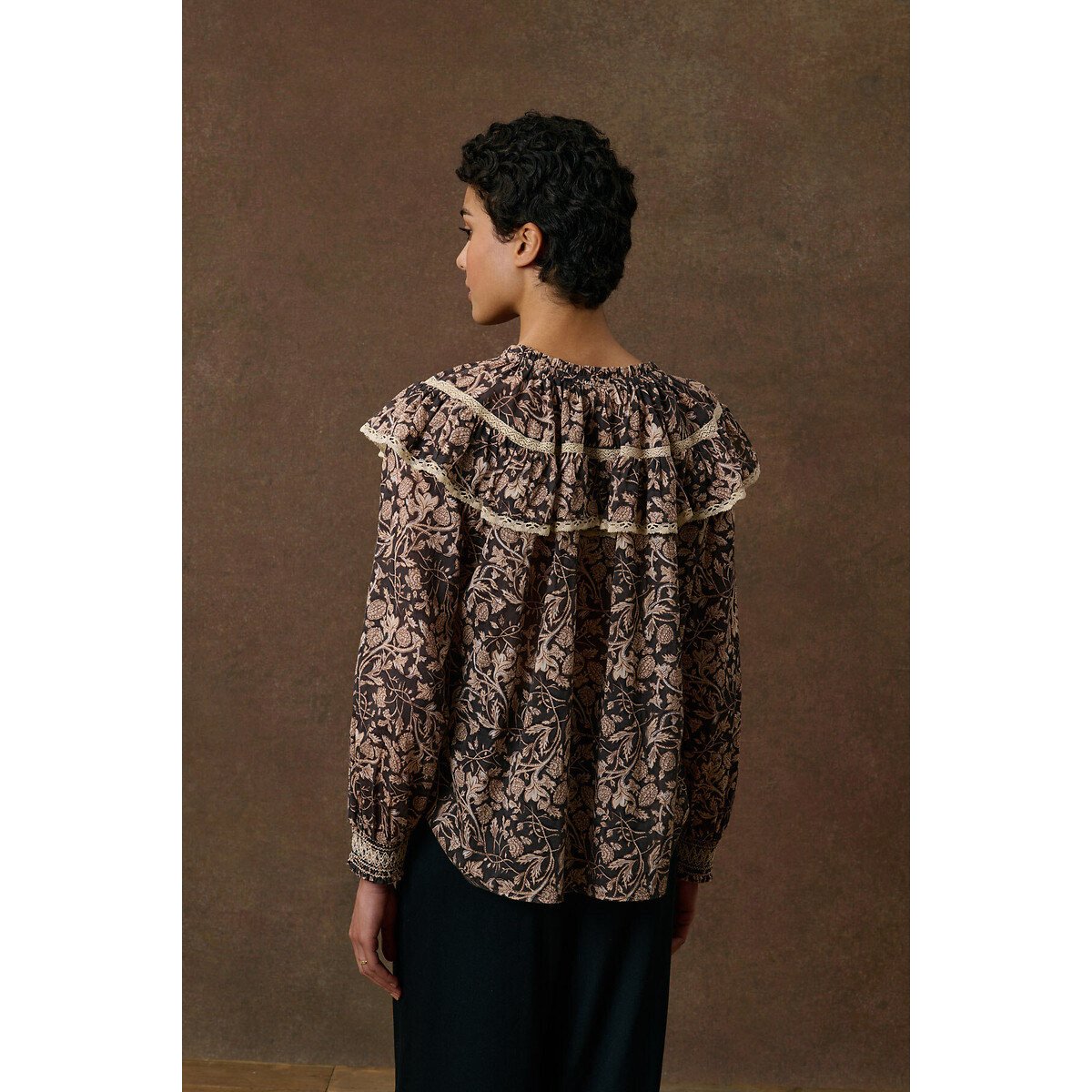 Blouse imprimé floral à volants, NICOLE imprimé beige/noir, LOUISE MISHA